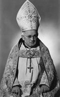 Olomoucký arcibiskup Josef Karel Matocha (1888–1961, od r. 1948 olomoucký arcibiskup).